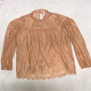 Light peach Lace Vintage tip!